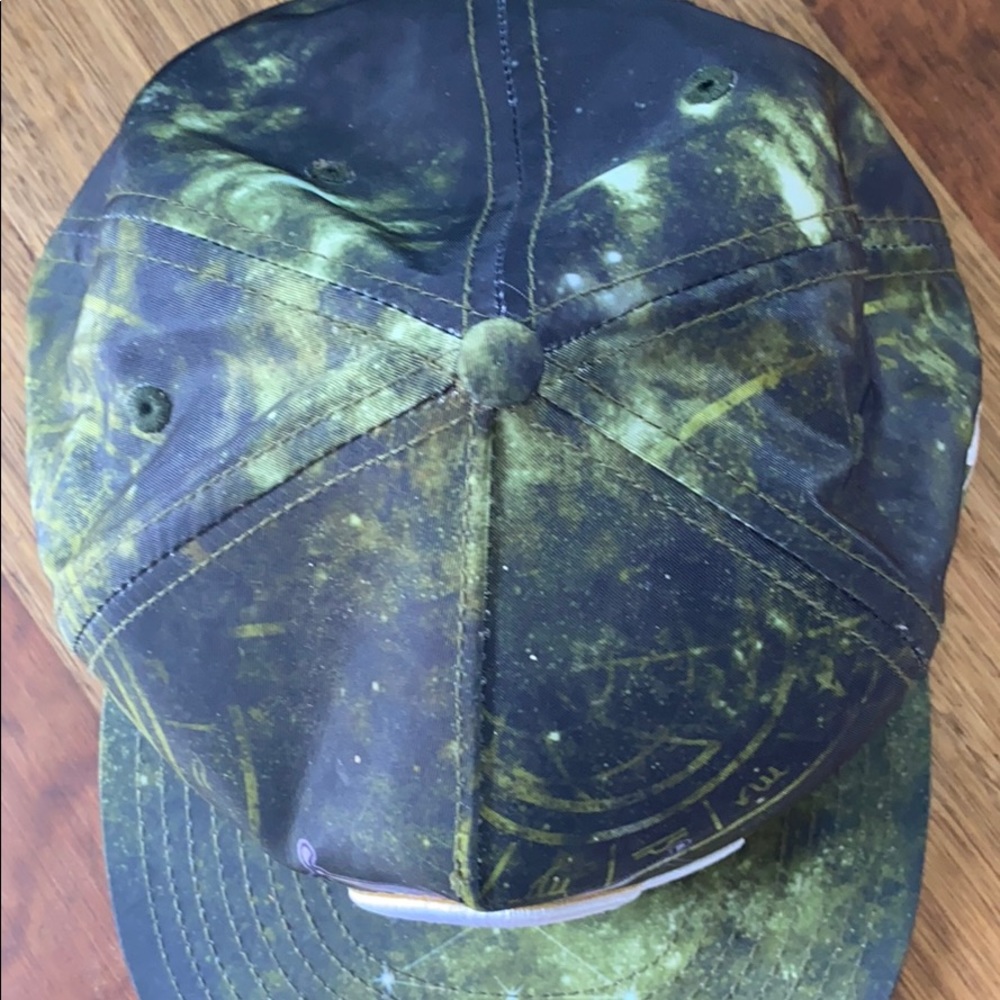 Headspace SnapBack hat - Picture 2 of 5